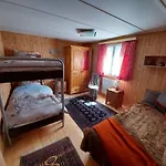Apartment Nuehus 1. Og *