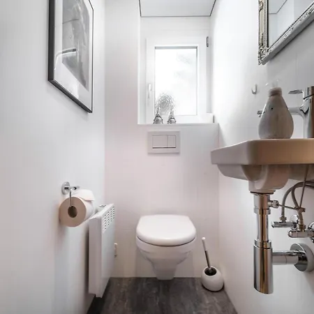 Nühus 1. Og * Arosa