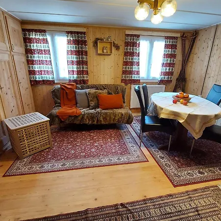 Nühus 1. Og * Arosa