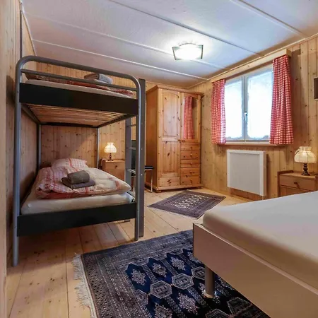 Nuehus 1. Og * ארוזה