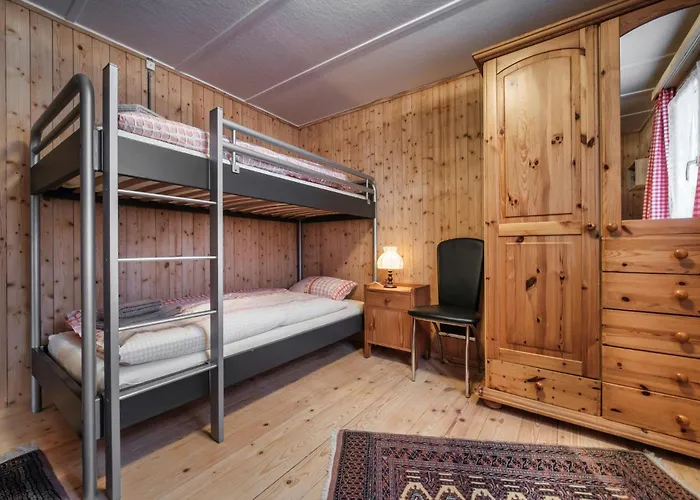 Nuehus 1. Og Apartmán Arosa