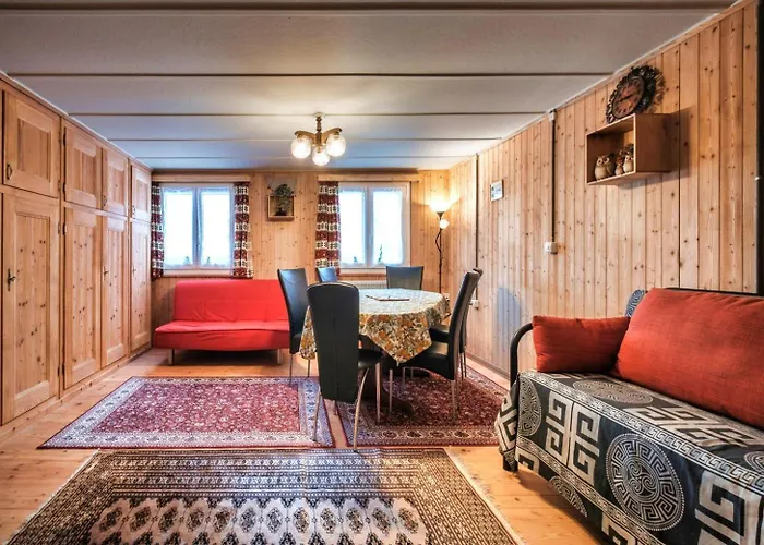 Nuehus 1. Og Apartmán Arosa