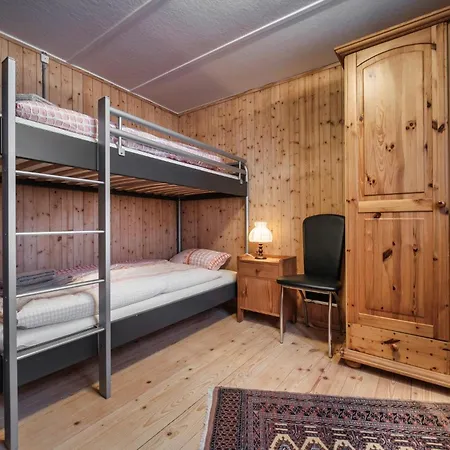 Nuehus 1. Og Apartmán Arosa