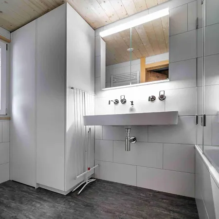 Nuehus 1. Og Apartmán